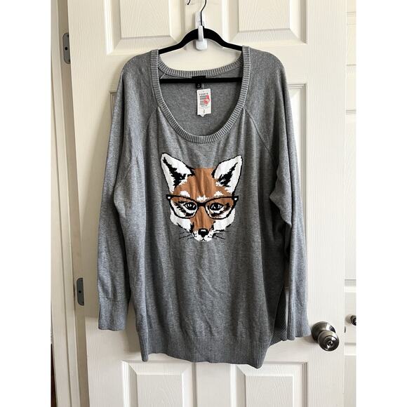 TORRID Gray Fox Graphic Novelty Raglan 100% Cotton Sweatshirt Sz 4X NWT - Picture 2 of 12